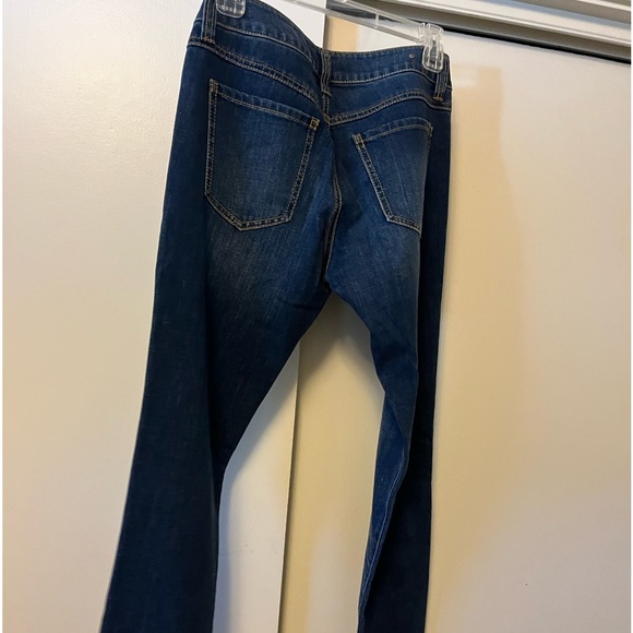 Cabi Jeans size 4 tapered legs 30 waist 30 inseam preowned - Picture 2 of 9